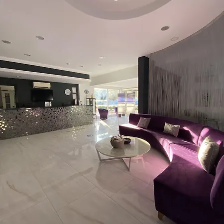 酒店 Ege Tulip Çeşme