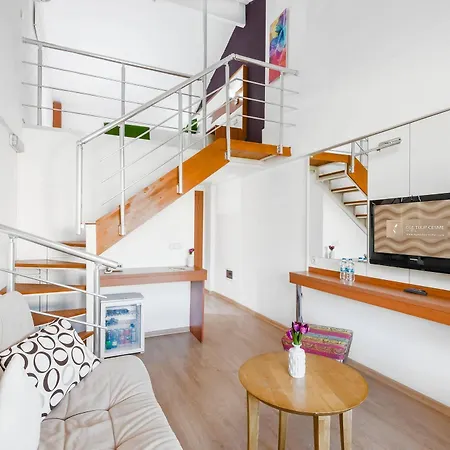 Ege Tulip 4*