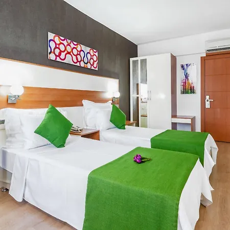 Ege Tulip Hotell 4*