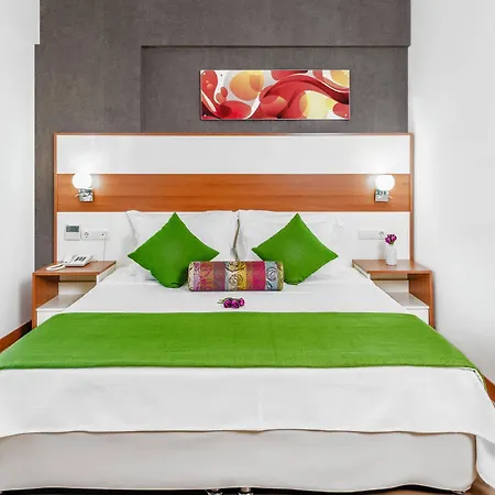 Ege Tulip Hotell Çeşme