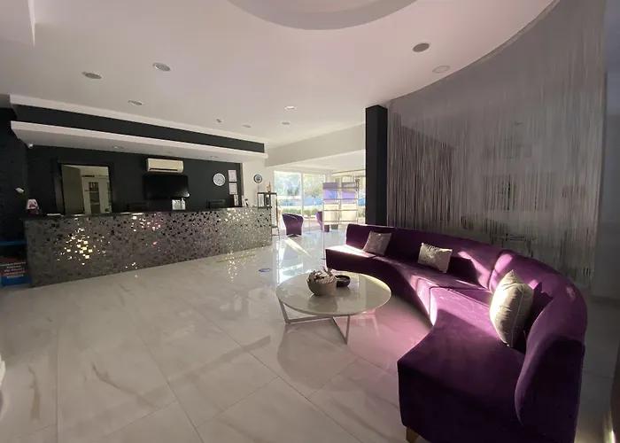 ホテル Ege Tulip Çeşme